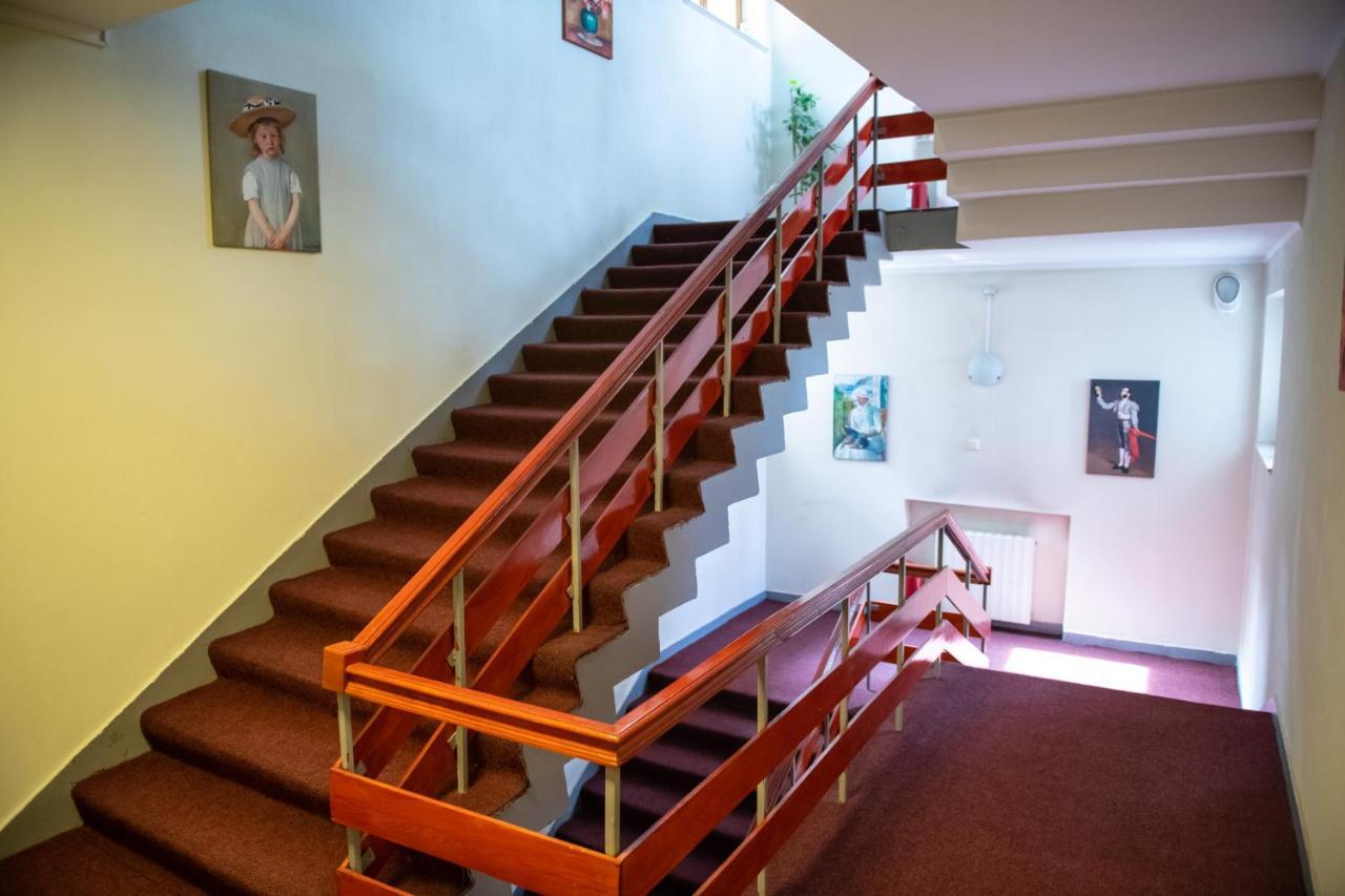 Hotel Panoramic Râmnicu Vâlcea Exteriör bild