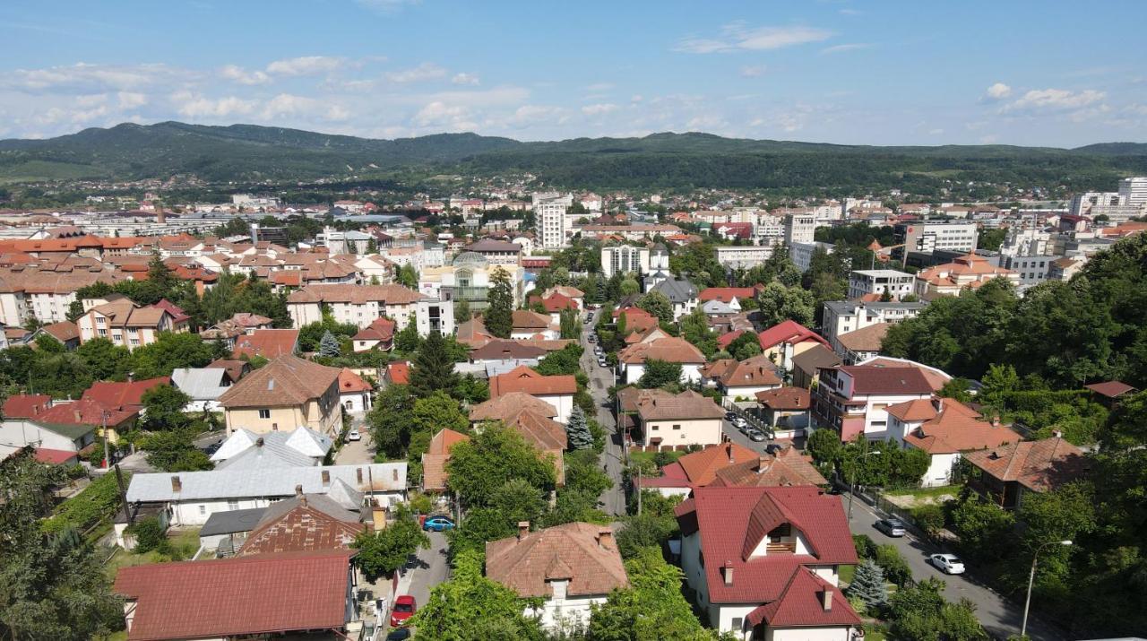 Hotel Panoramic Râmnicu Vâlcea Exteriör bild