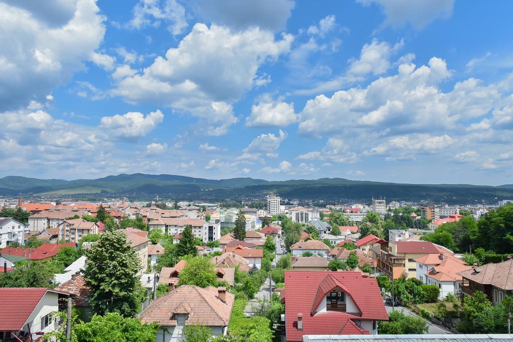 Hotel Panoramic Râmnicu Vâlcea Exteriör bild