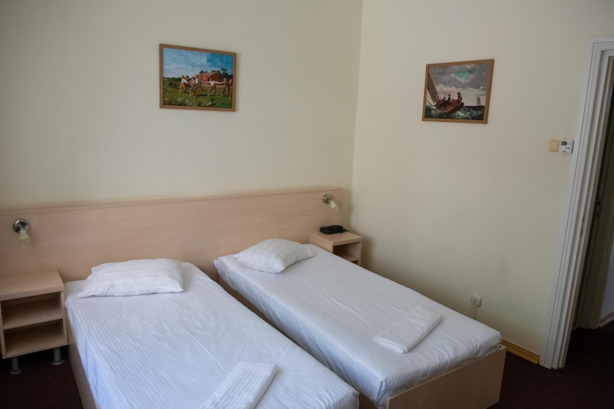 Hotel Panoramic Râmnicu Vâlcea Exteriör bild